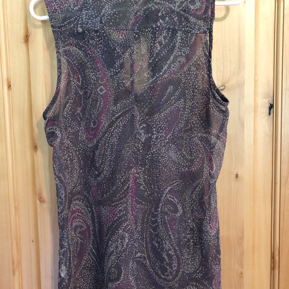 GAP Sheer Blouse - Picture 4 of 4